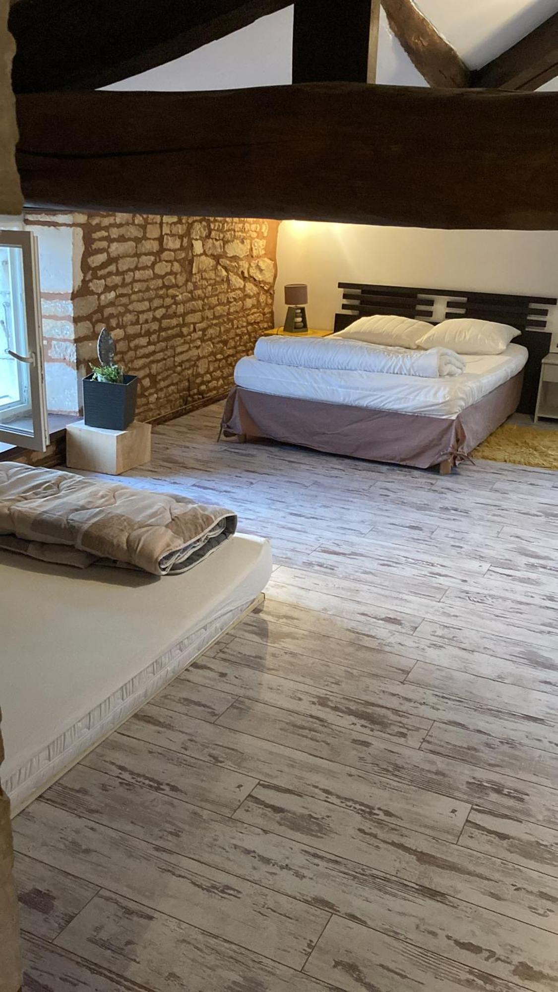 Chambre Chez L'Habitant, Au Moulin Du Bonheur Le Bourdet Luaran gambar