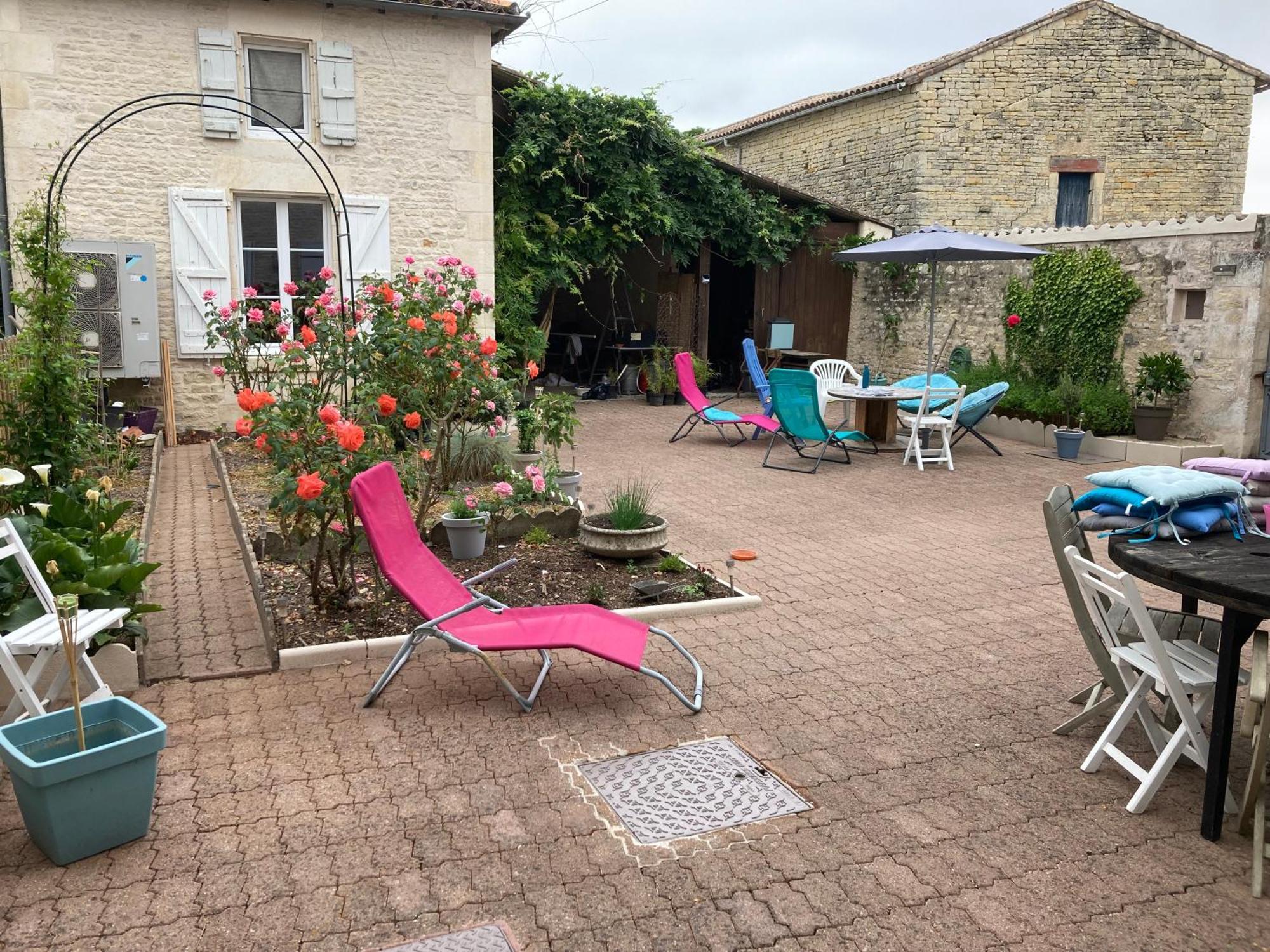Chambre Chez L'Habitant, Au Moulin Du Bonheur Le Bourdet Luaran gambar